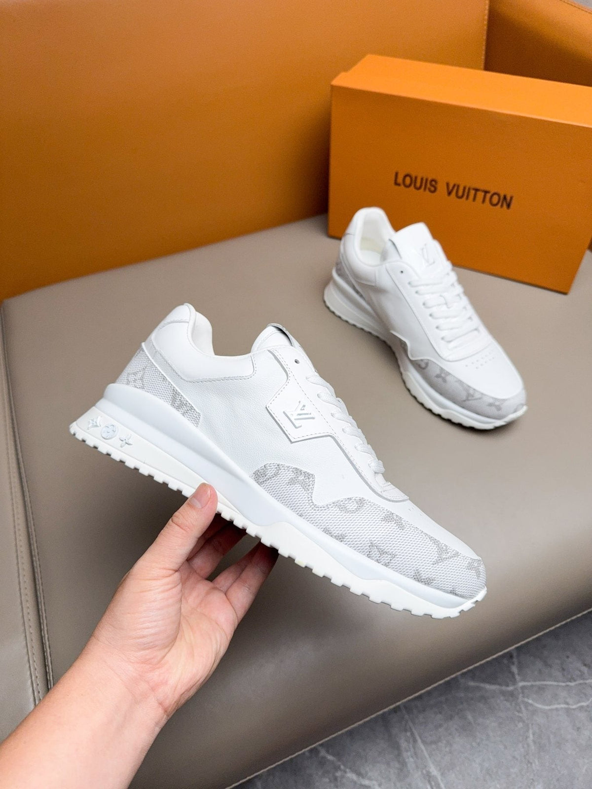 Louis Vuitton Paneled Low-Top Sneakers - Padded Collar